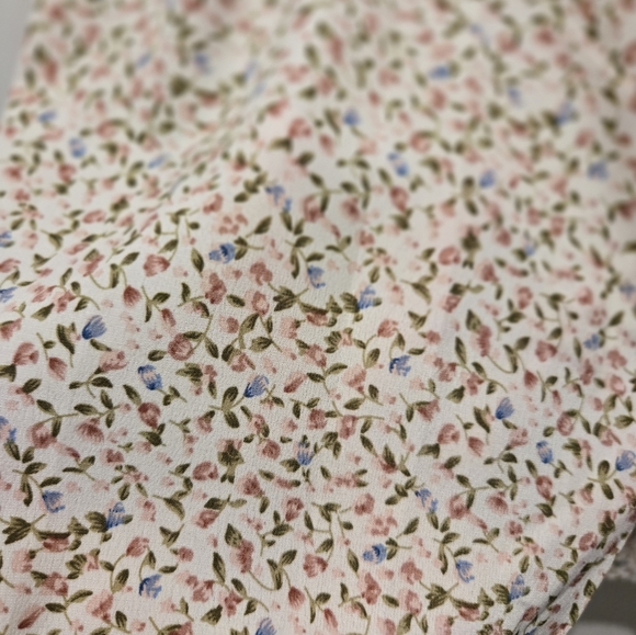 Shein Off the Shoulder, Smocked, Tiny Floral Bell Sleeve mini Flare Dress, 0XL - Picture 3 of 6